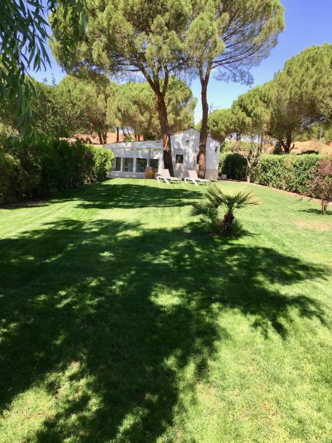 Chalet Medina Del Campo Entrepinares El Campillo  Exteriér fotografie
