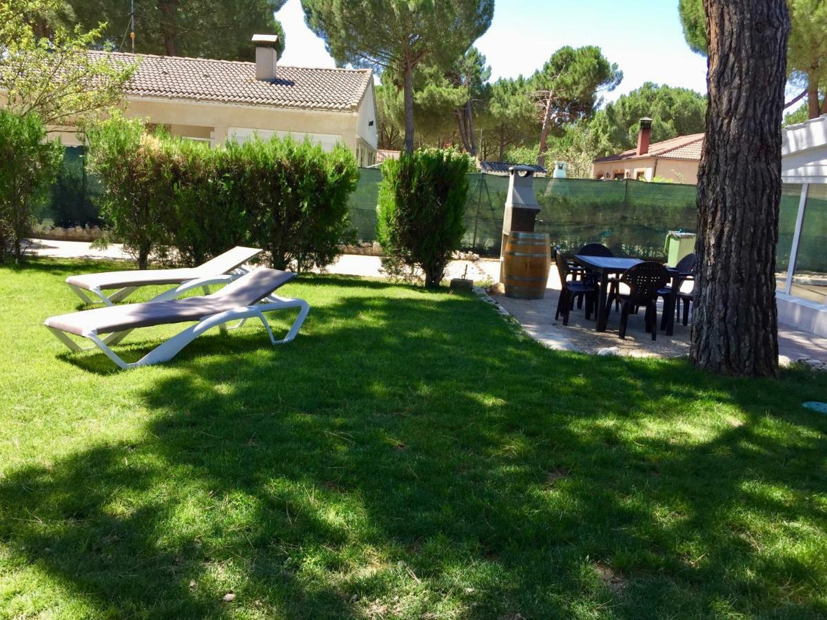 Chalet Medina Del Campo Entrepinares El Campillo  Exteriér fotografie